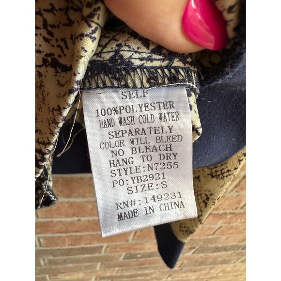 Kori America Women's Blue Snake Print Full Zip Bomber Jacket Sz Small - Picture 3 of 4